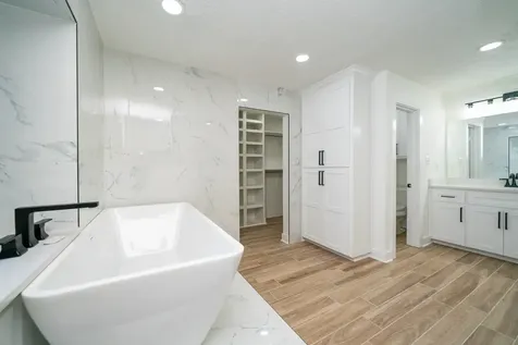 1503 Waterlily Lane Longview TX 75604