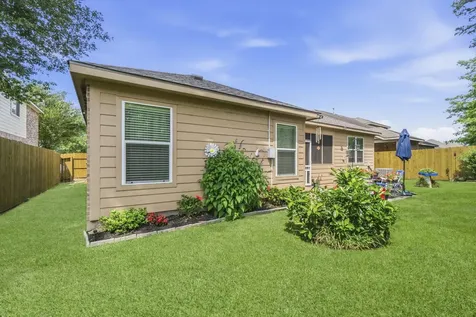 2035 Borthwick Lane Conroe TX 77301