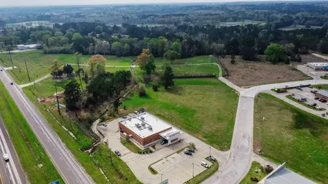 003 W Park Drive Livingston TX 77351