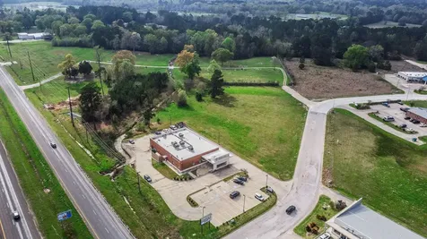 003 W Park Drive Livingston TX 77351