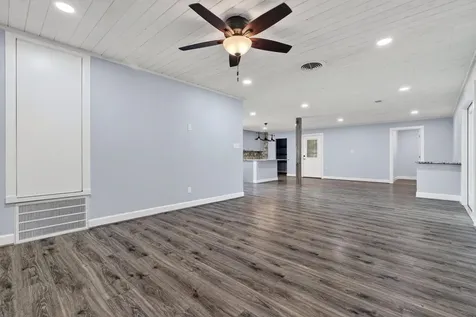 379 Hale Road Bay City TX 77414