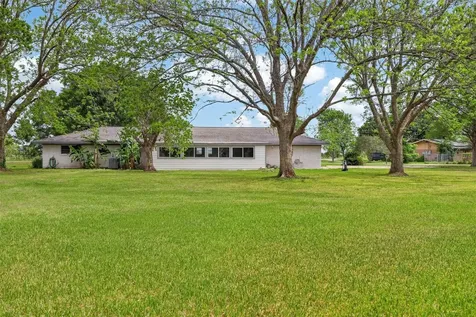 379 Hale Road Bay City TX 77414