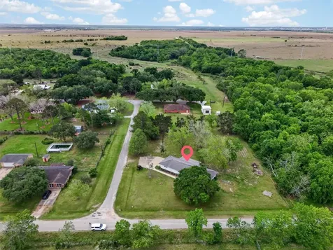 379 Hale Road Bay City TX 77414