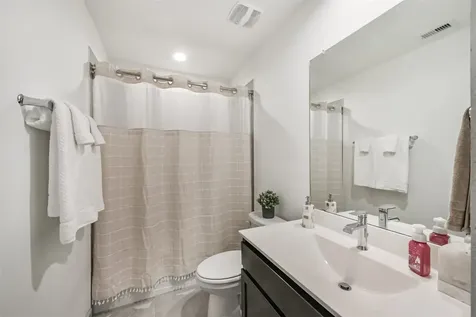 12507 Walmgate Court Houston TX 77047