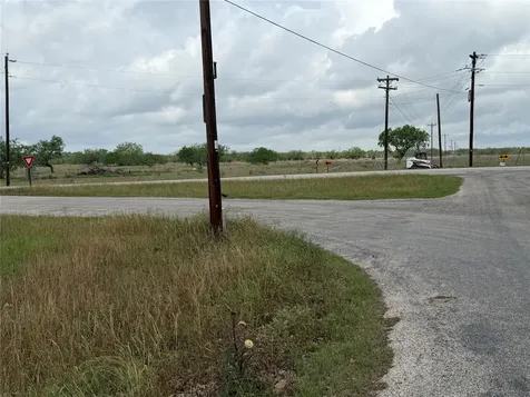 Tract 9 Love Road Victoria TX 77904