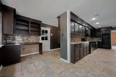 15509 Lakeview Drive Jersey Village TX 77040