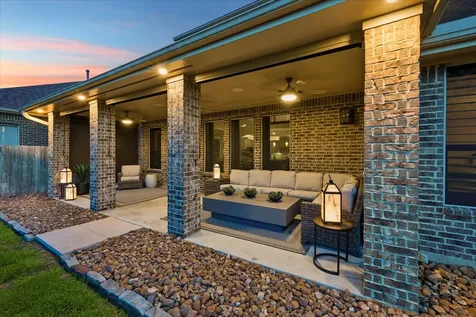 4226 Evergreen Drive Friendswood TX 77546