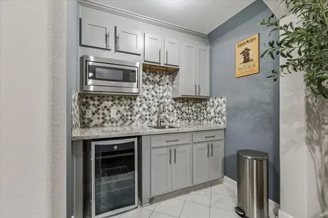 4226 Evergreen Drive Friendswood TX 77546
