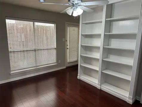 4113 Blossom Street B Houston TX 77007