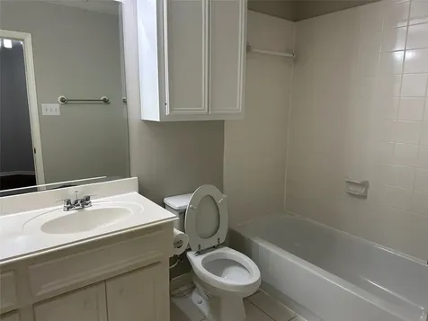 4113 Blossom Street B Houston TX 77007