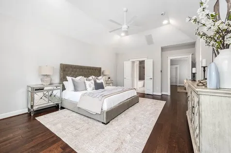 5609 Petty Street B Houston TX 77007