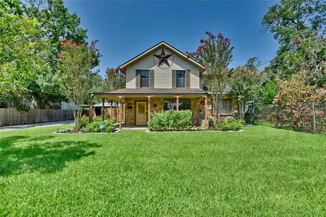 706 S Market Street Brenham TX 77833