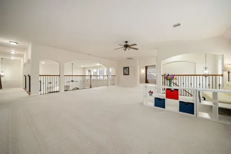 2321 Lakeway Drive Friendswood TX 77546