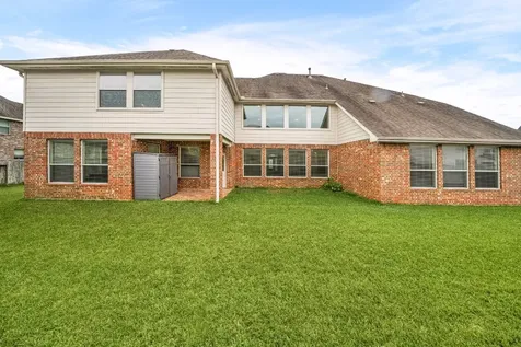 2321 Lakeway Drive Friendswood TX 77546