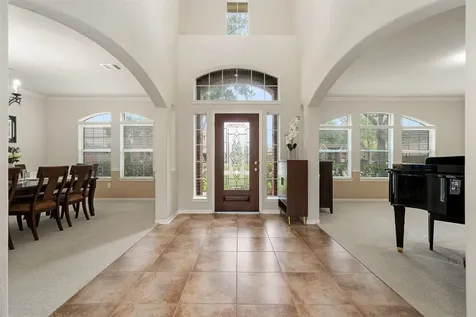 2321 Lakeway Drive Friendswood TX 77546