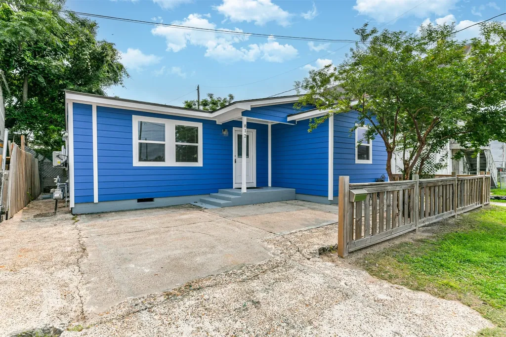 812 38th Street Galveston TX 77550