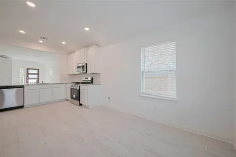 2212 Manila Lane Texas City TX 77568