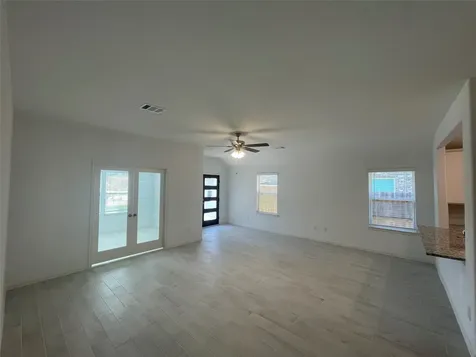 2212 Manila Lane Texas City TX 77568