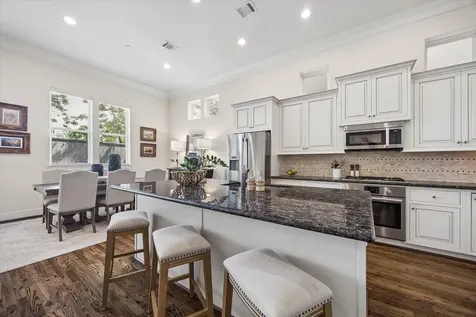 10906 Wrenwood Green Houston TX 77043