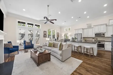 10906 Wrenwood Green Houston TX 77043