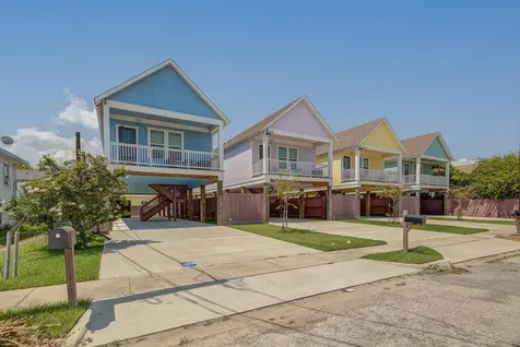 2311 67th Street Galveston TX 77551