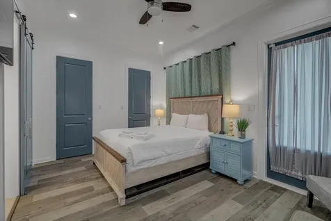 2311 67th Street Galveston TX 77551