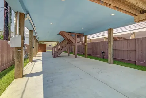 2311 67th Street Galveston TX 77551