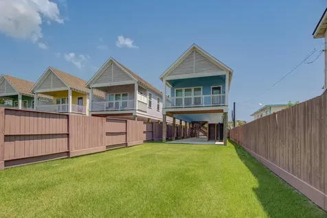 2311 67th Street Galveston TX 77551
