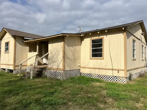 380 Governors Hogg Drive Point Blank TX 77364