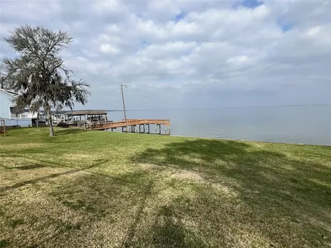 380 Governors Hogg Drive Point Blank TX 77364