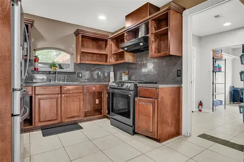 10010 Valley Park Drive Houston TX 77078