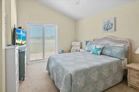 3343 Pirates Cove Crystal Beach TX 77650