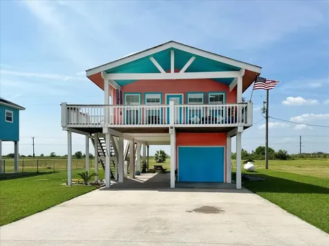 3343 Pirates Cove Crystal Beach TX 77650