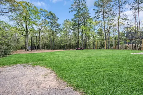 10040 Shepard Hill Road Willis TX 77318