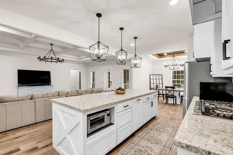 10040 Shepard Hill Road Willis TX 77318