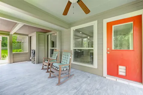 37 Wildwood Lake Drive Huntsville TX 77340