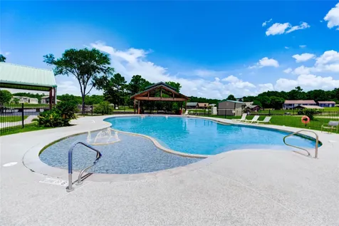 37 Wildwood Lake Drive Huntsville TX 77340