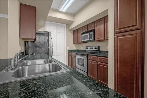 7575 Kirby Drive 3202 Houston TX 77030
