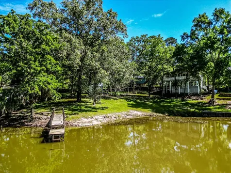101 Tony Lane Huntsville TX 77320