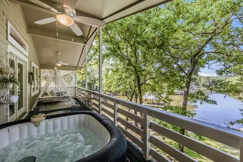 101 Tony Lane Huntsville TX 77320