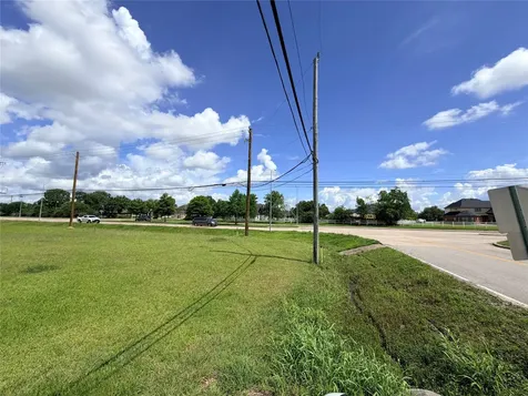 16618 County Road 831 Pearland TX 77584