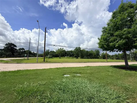 16618 County Road 831 Pearland TX 77584