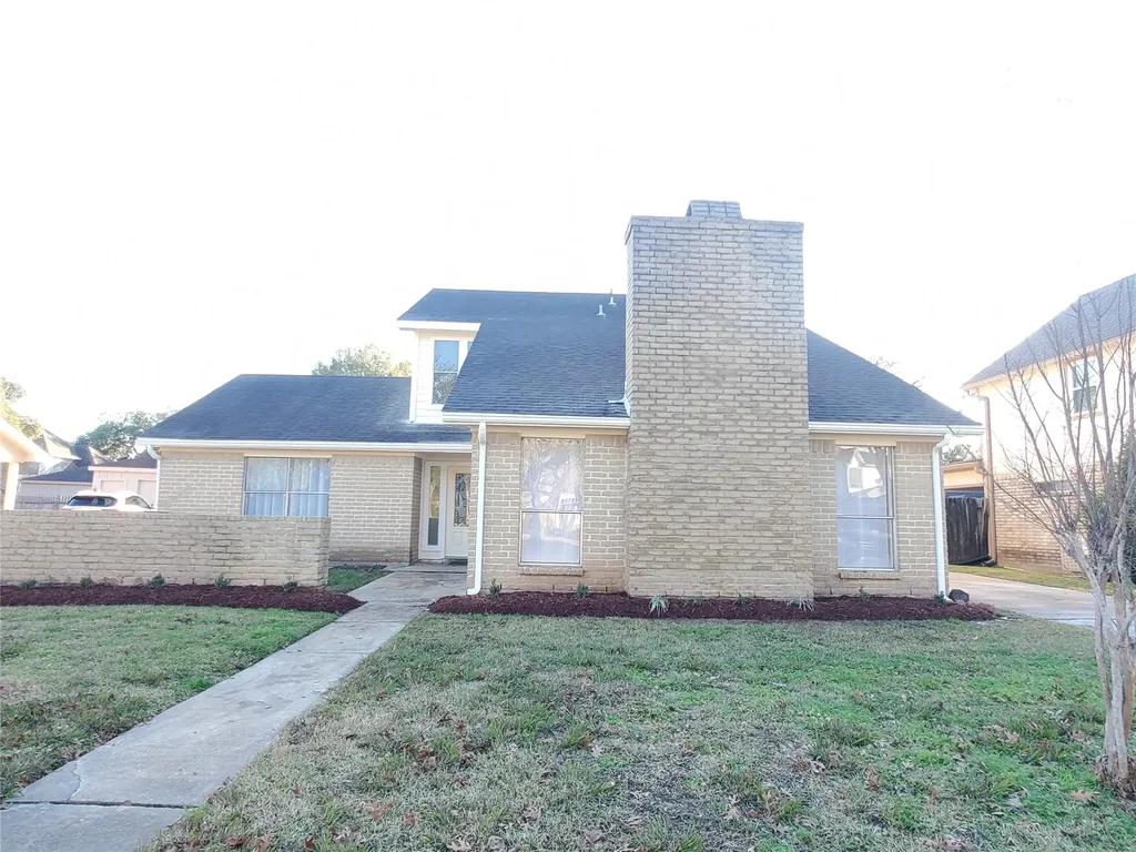 2810 Arrowhead Drive Sugar Land TX 77479