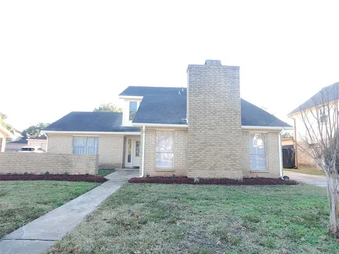 2810 Arrowhead Drive Sugar Land TX 77479