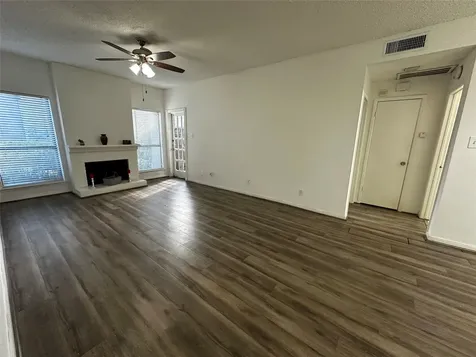 10047 Westpark Drive 73 Houston TX 77042