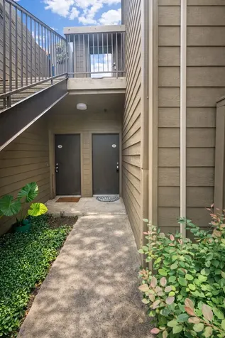 10047 Westpark Drive 73 Houston TX 77042