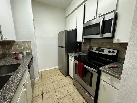 10047 Westpark Drive 73 Houston TX 77042