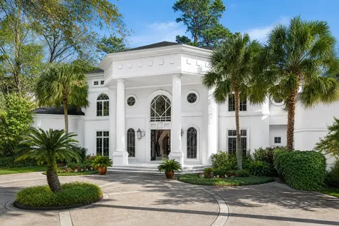 608 Little John Lane Houston TX 77024