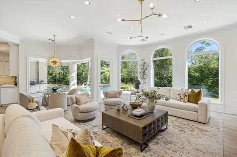 608 Little John Lane Houston TX 77024