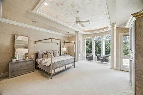 608 Little John Lane Houston TX 77024